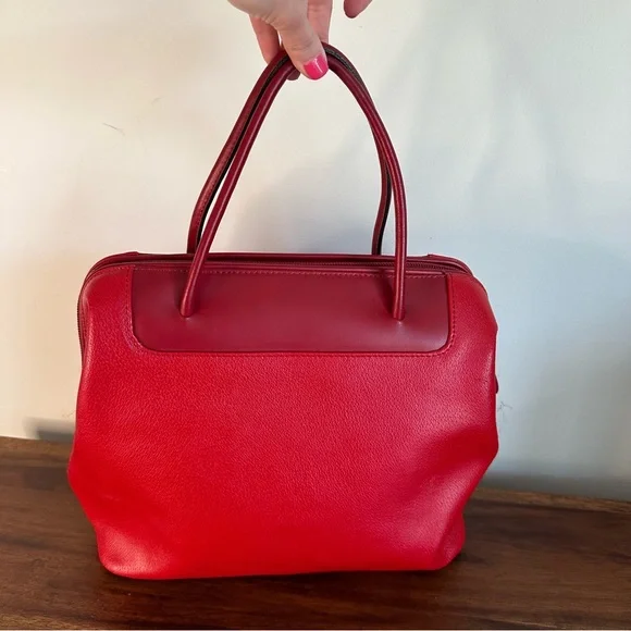 Barbara Milano. Red Leather Handbag. Used - Picture 9 of 10